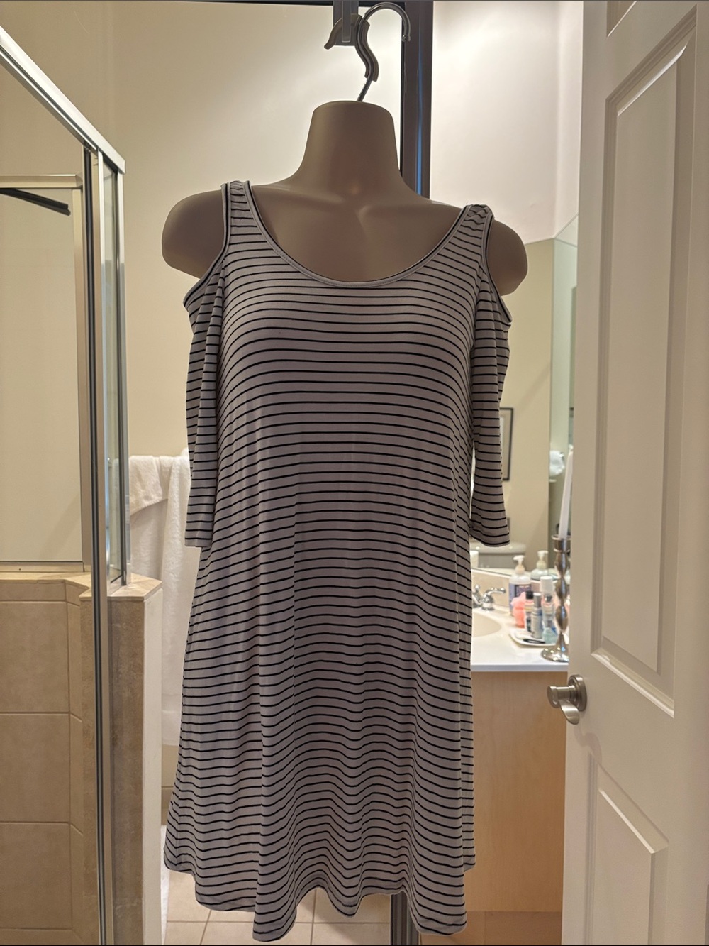 NWT Aqua Striped Cold-Shoulder Mini Dress in Light Gray and Black